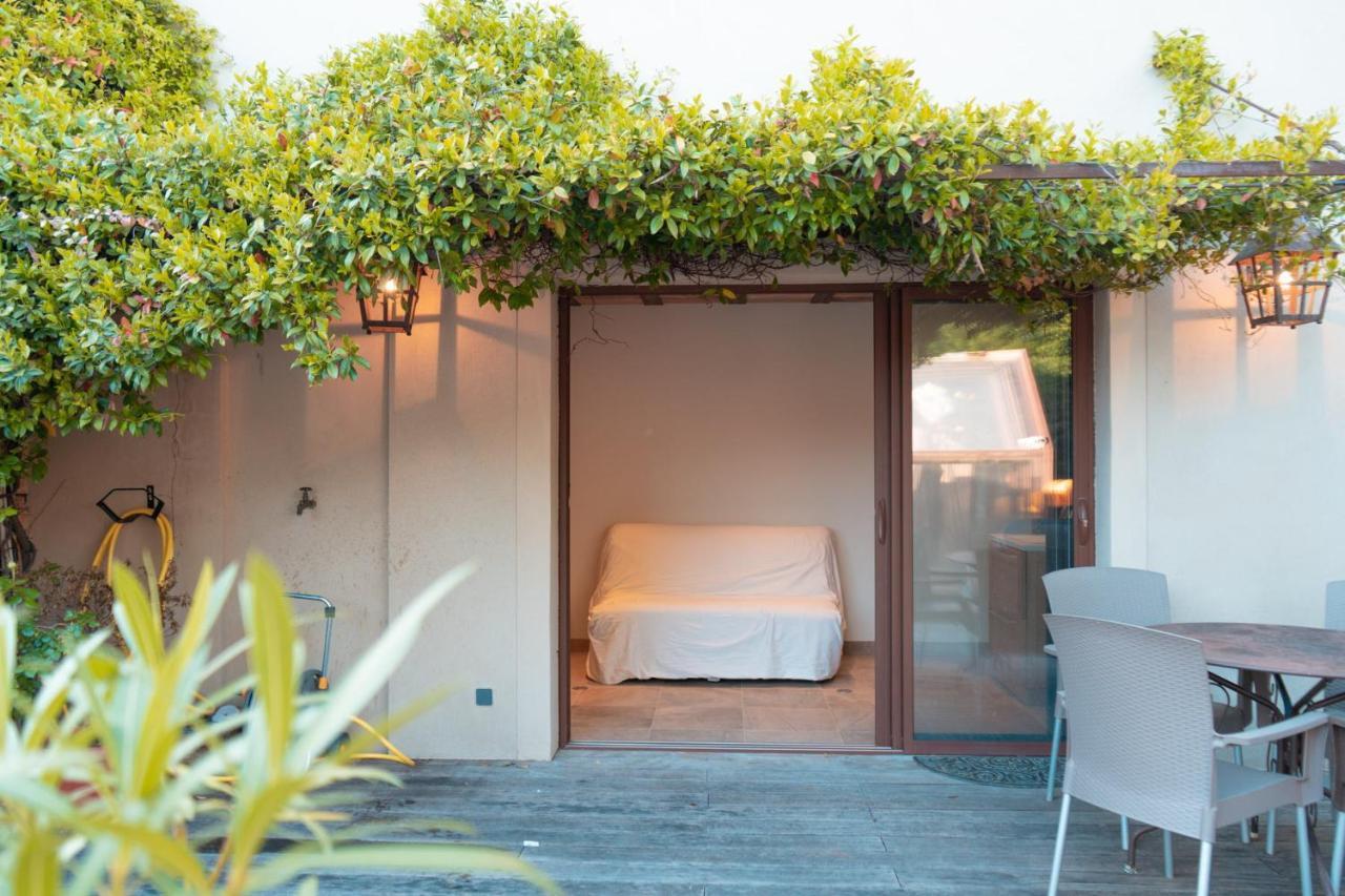 Villa Des Gones Dommartin  Exterior photo